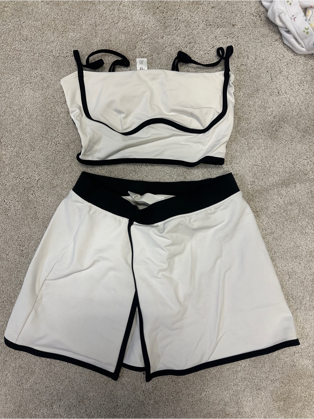 Alo Yoga Women’s Two-Piece White & Black Lounge Set